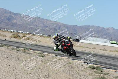 media/Oct-30-2025-Racers Edge (Thu) [[dabbdaf680]]/3-B Group/Session 3 (Turn 15 Inside)/